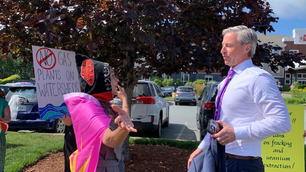 Mi'kmaw grandmother Darlene Giilbert confronting Nova Scotia Premier Tim Houston outside the Best Western Hotel in Cookville, Lunenburg County.